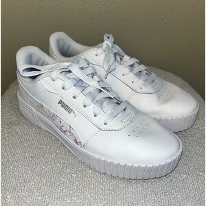 PUMA Carina 20 Bubble Womens Sneaker - LIKE NEW